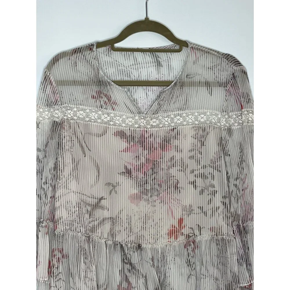 Elie Tahari 100% SIlk Floral Pattern Lace Details Bell‎ Sleeve Shamra Blouse L - Picture 2 of 10